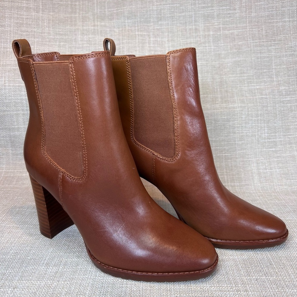 NEW Lauren Ralph Lauren size 7 Milah brown leather stretch ankle boots heels